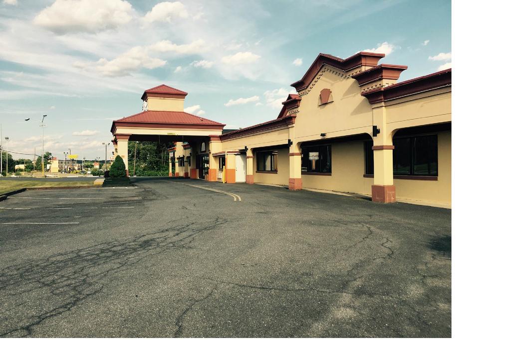 Diamond Carlisle Hotel Exterior photo